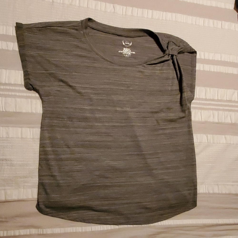 Maurices top